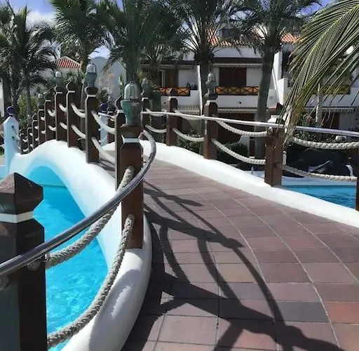 아파트 Exterior Con Vistas